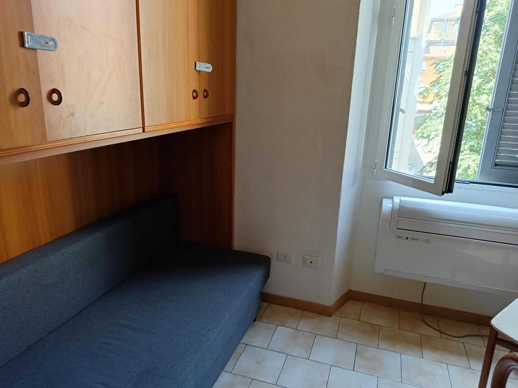 Appartamento Monolocale Centro Milano Esterno foto